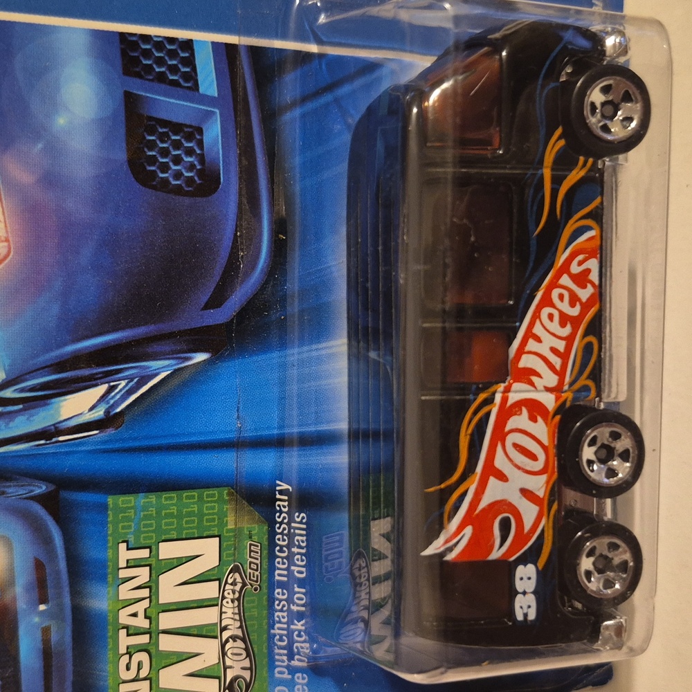 D4 Hot Wheels GMC Motorhome  shipping protector